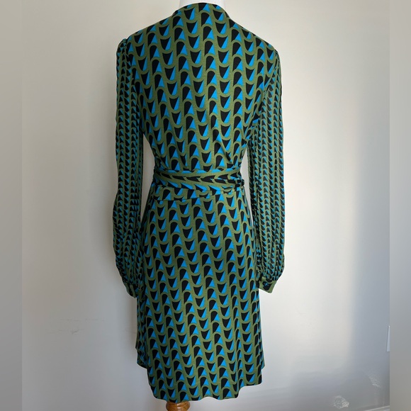 diane von furstenberg Gala Geo print wrap dresses Small - Picture 7 of 9